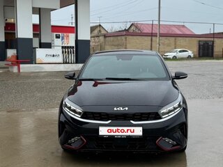 2022 Kia Cerato IV, чёрный, 1970000 рублей, вид 2