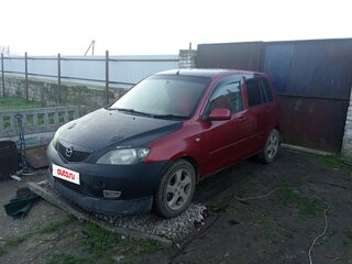 2002 Mazda Demio II (DY), красный, 270000 рублей, вид 1