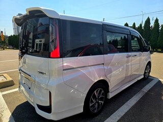 2015 Honda Stepwgn Spada V, белый, 1590000 рублей, вид 5