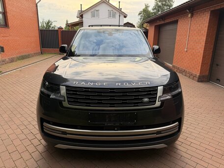 2024 Land Rover Range Rover P400 MHEV V, серый, 13700000 рублей, вид 2