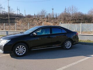 2012 Toyota Camry VII (XV50), чёрный, 1600000 рублей, вид 2