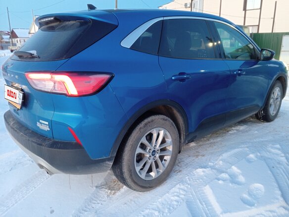 2020 Ford Escape IV, синий, 2100000 рублей - вид 3