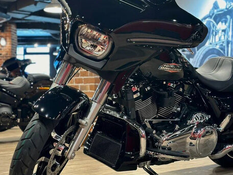 2024 Harley-Davidson Street Glide Special, чёрный, 3800000 рублей, вид 3