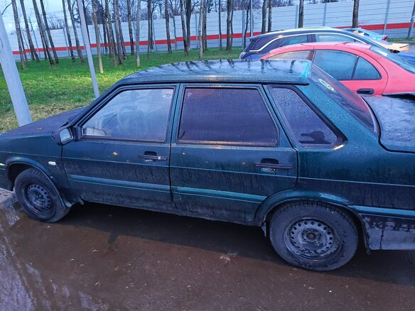 2001 Lada (ВАЗ) 2115, зелёный, 170000 рублей - вид 4