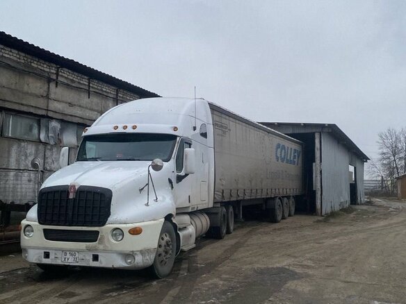 2003 Kenworth T2000, белый, 2400000 рублей