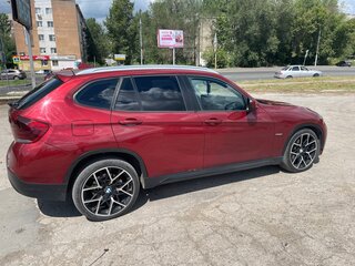 2010 BMW X1 20d I (E84), красный, 1420000 рублей, вид 5