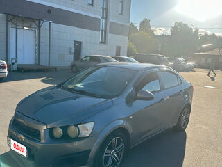 2015 Chevrolet Aveo II, серый, 750000 рублей, вид 2