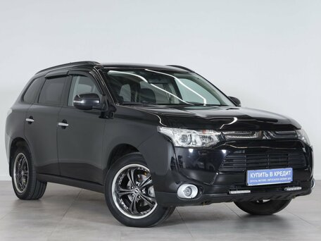 Mitsubishi Outlander III