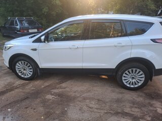 2019 Ford Kuga II Рестайлинг, белый, 2000000 рублей, вид 5