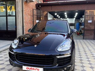 2017 Porsche Cayenne Diesel II Рестайлинг (958), чёрный, 4050000 рублей, вид 2