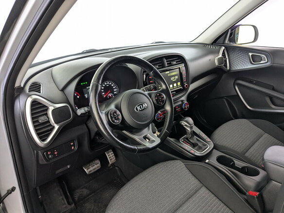 2021 Kia Soul III, серебристый, 1885000 рублей - вид 15