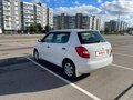 2012 Skoda Fabia II Рестайлинг, белый, 265000 рублей - вид 4