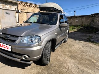 2017 Chevrolet Niva I Рестайлинг, коричневый, 769000 рублей, вид 3