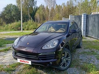 2011 Porsche Cayenne II (958), фиолетовый, 2500000 рублей, вид 2