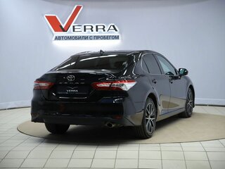 2021 Toyota Camry VIII (XV70) Рестайлинг, чёрный, 2970000 рублей, вид 5