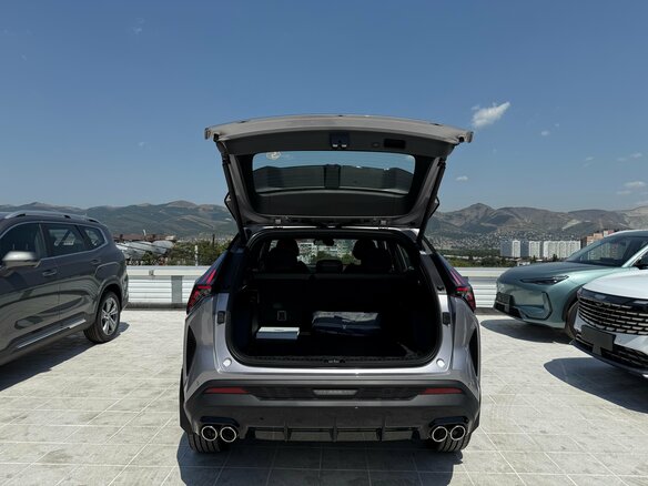 2026 Geely Cityray, серый, 3299990 рублей - вид 7