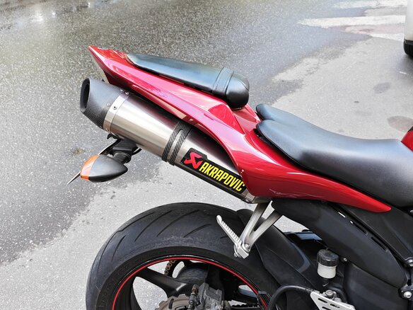2007 Yamaha YZF-R1, красный, 850000 рублей - вид 4