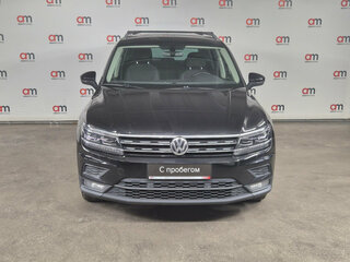 2018 Volkswagen Tiguan II, чёрный, 1849000 рублей, вид 2