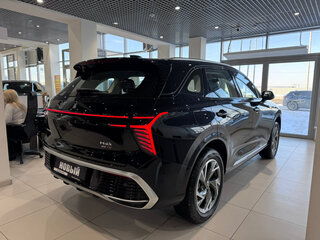 2025 Hongqi HS3, чёрный, 3199000 рублей, вид 4