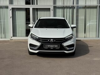 2024 Lada (ВАЗ) Vesta I Рестайлинг (NG), белый, 1390000 рублей, вид 2