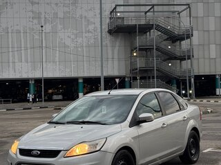 2008 Ford Focus II Рестайлинг, серебристый, 590000 рублей, вид 3