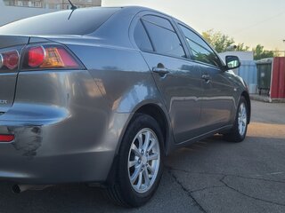 2012 Mitsubishi Lancer X Рестайлинг, серый, 750000 рублей, вид 4