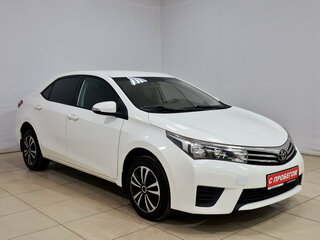 2016 Toyota Corolla XI (E160, E170, E180), белый, 765000 рублей, вид 3
