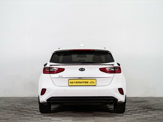 2021 Kia Ceed III, белый, 1699000 рублей, вид 5