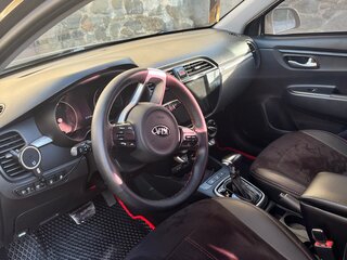2019 Kia Rio IV, чёрный, 1450000 рублей, вид 5