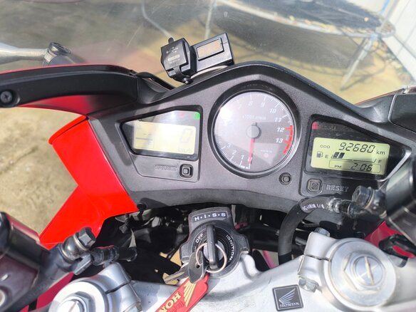 2004 Honda VFR 800, красный, 439000 рублей - вид 2