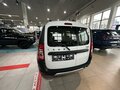 2026 Lada (ВАЗ) Largus Cross I Рестайлинг, белый, 2072000 рублей - вид 1