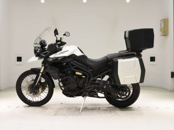 2012 Triumph Tiger 800, белый, 415000 рублей - вид 2
