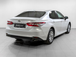 2021 Toyota Camry VIII (XV70) Рестайлинг, белый, 2950000 рублей, вид 5