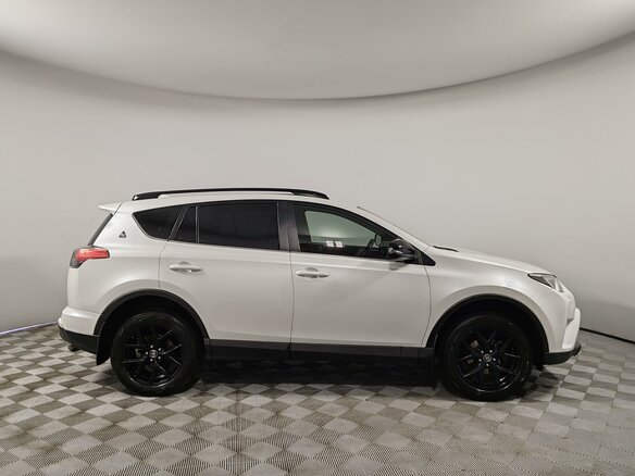 2019 Toyota RAV4 IV (XA40) Рестайлинг, белый - вид 3