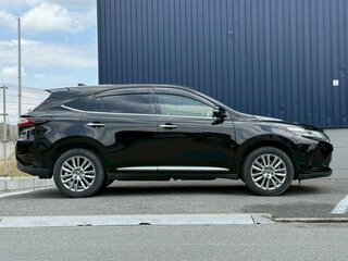 2019 Toyota Harrier III (XU60) Рестайлинг, чёрный, 2093000 рублей, вид 4