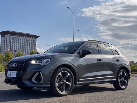 Audi Q3 II (F3)