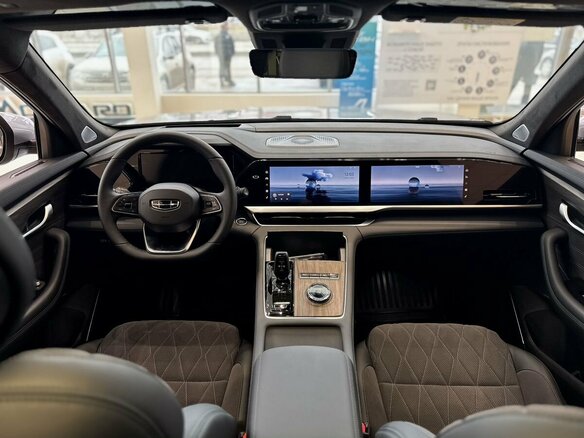 2026 Geely Monjaro I Рестайлинг, белый, 4949990 рублей - вид 15