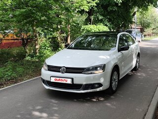 2014 Volkswagen Jetta VI Рестайлинг, белый, 1045000 рублей, вид 2
