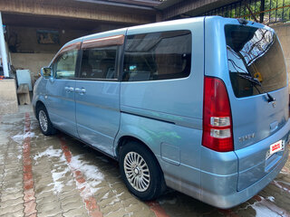 2002 Nissan Serena II (C24), голубой, 720000 рублей, вид 4