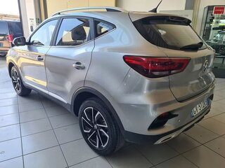 2024 MG ZS II Рестайлинг, серебристый, 2423000 рублей, вид 4