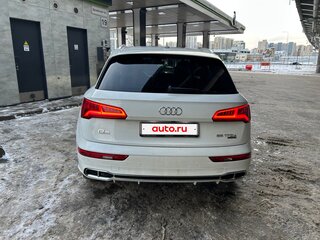 2019 Audi Q5 55 TFSI e II (FY), белый, 3998000 рублей, вид 4