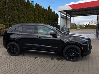 2024 Cadillac XT4 I Рестайлинг, чёрный, 3810000 рублей, вид 4