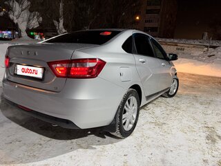 2017 Lada (ВАЗ) Vesta I, серебристый, 720000 рублей, вид 4