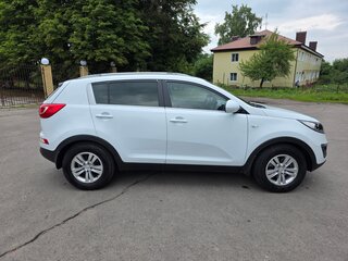 2012 Kia Sportage III, белый, 1200000 рублей, вид 3