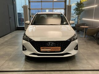 2021 Hyundai Solaris II Рестайлинг, белый, 1499000 рублей, вид 3