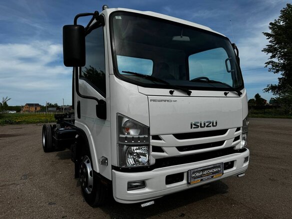 2024 Isuzu Elf (N-series), белый - вид 1