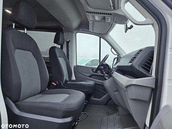 2022 Volkswagen Crafter, белый, 4700000 рублей - вид 16