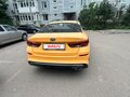2019 Kia Optima IV Рестайлинг, жёлтый, 1150000 рублей - вид 2