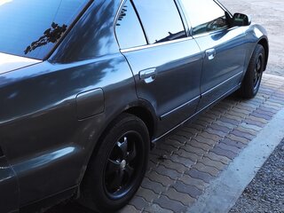 2002 Mitsubishi Galant VIII Рестайлинг, серый, 200000 рублей, вид 4
