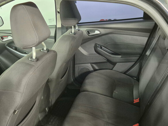 2014 Ford Focus III, чёрный - вид 19